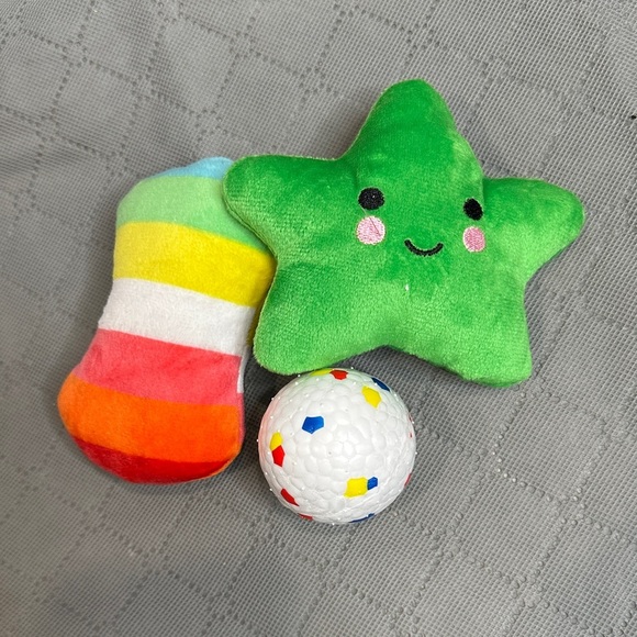 3 piece Cat Toy Set Colorful Plush Star and Ball Toy and Rainbow Toy - Picture 2 of 3